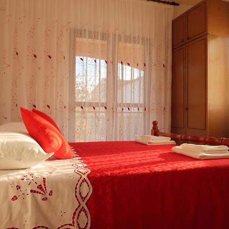 Apartments Ivanka Трогир Экстерьер фото