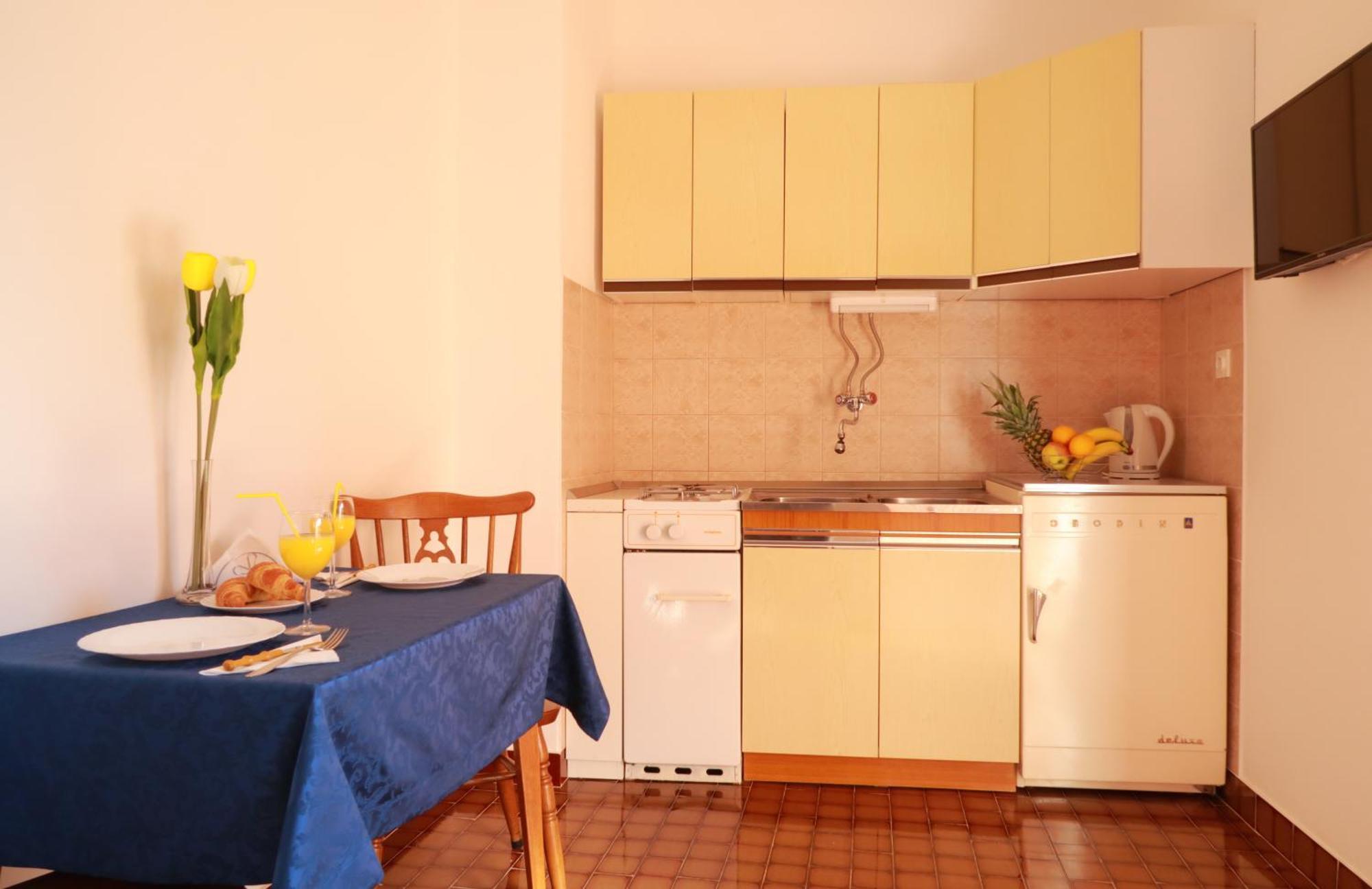 Apartments Ivanka Трогир Экстерьер фото